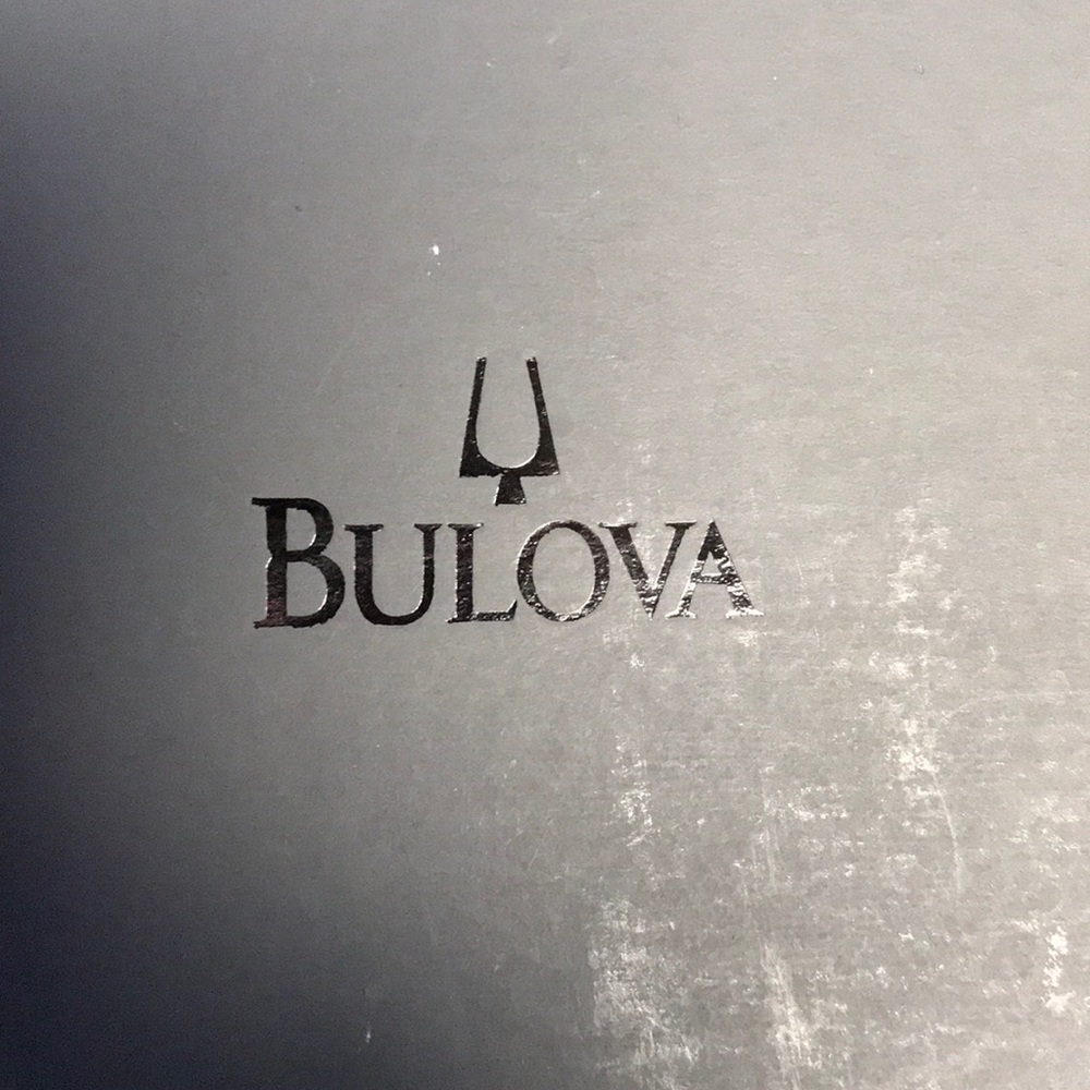 Bulova precisionist watch - Picture 2 of 2
